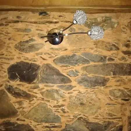 Alojamento de Turismo Selvagem Casinha Do Talasnal *