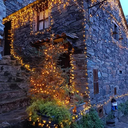 Casinha Do Talasnal Lodge