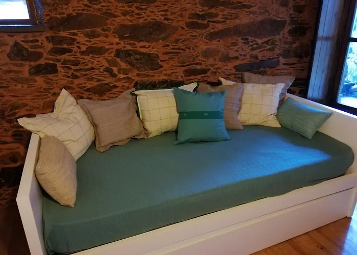 אכסניה Casinha Do Talasnal *